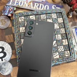 Samsung Galaxy S22 Plus 128GB Black Unlocked