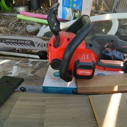 Craftsman 12 Inch 20 Volt Chainsaw Plus Battery And Charger 