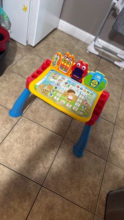 V Tech Kids Table