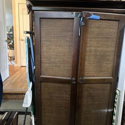 GIFTING : Air Foam Queen Size Mattress With Metal Frame, And Dresser