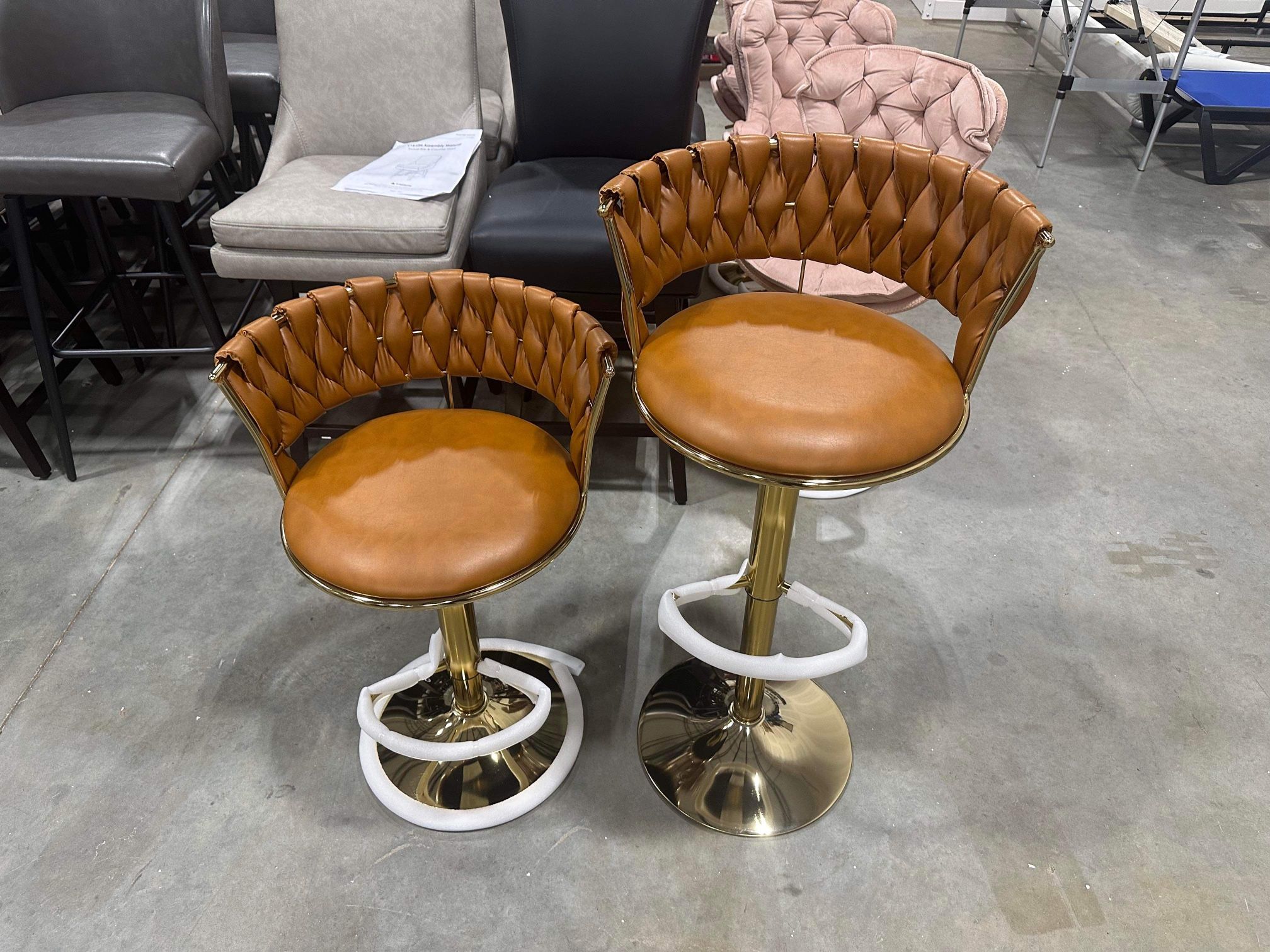 Modern Pu Leather Swivel Bar Stools Set of 2