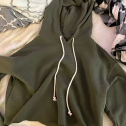 olive green cropped hoodie