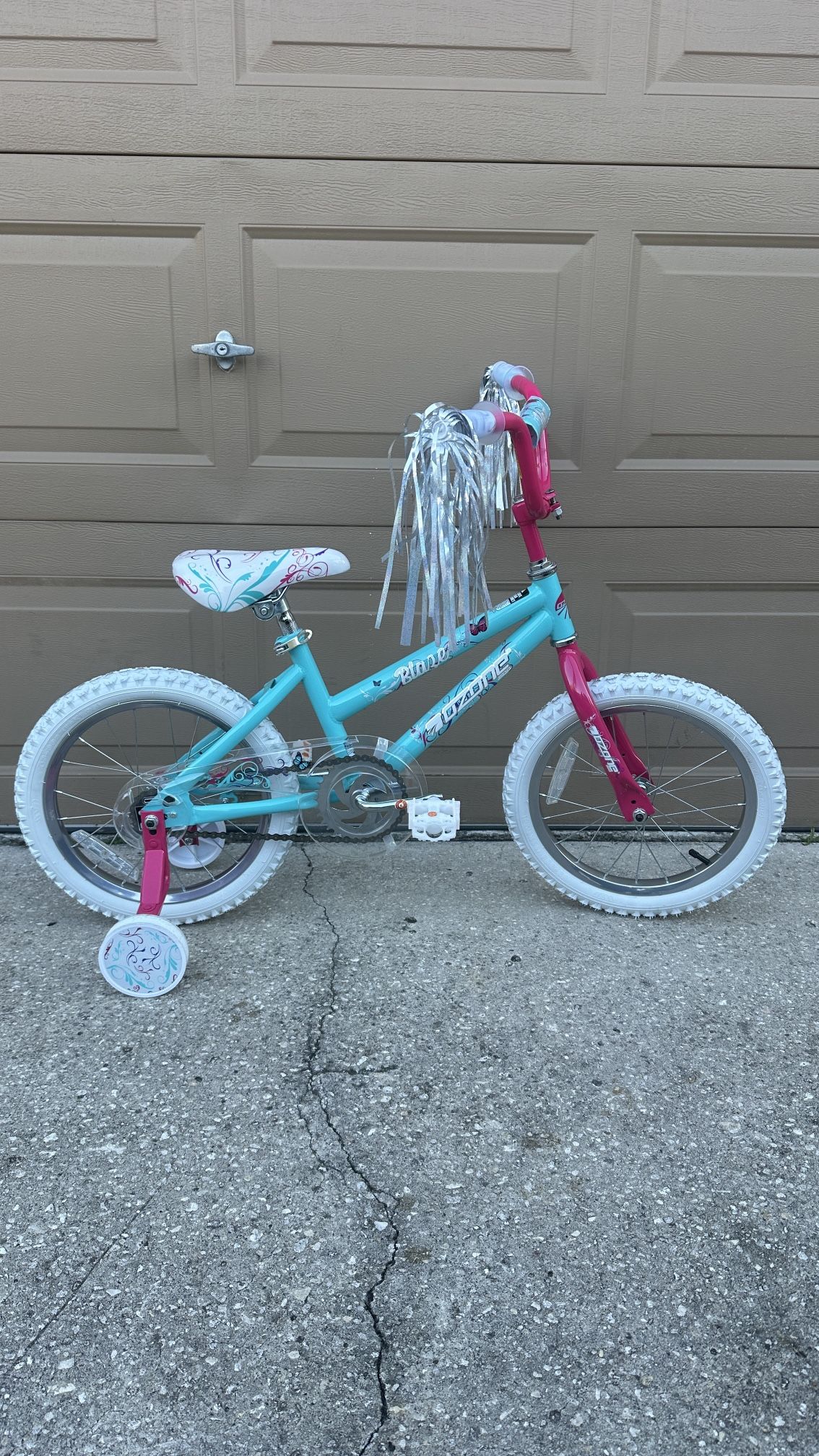 Ozone 500 Girl Blaze Bike 16” inch wheel Bicycle With Training Wheels 