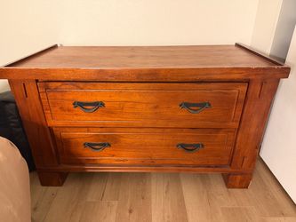 Dresser