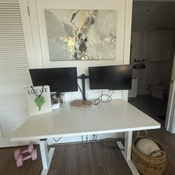 Adjustable Height Desk