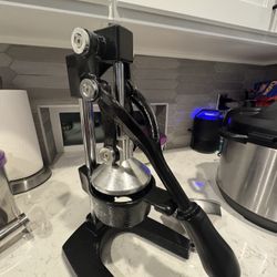 Manual Citrus Press
