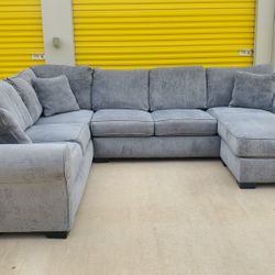 Sectional Couch Ashley Excellent Condition Free Delivery