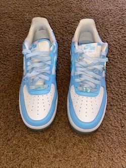 These are air force 1s Nail Art White Blue (Women's)
