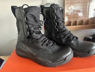 Nike SFB FIELD 2 8’ Size 9