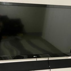  LG TV, 50 inches , 3D