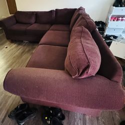 Sectional couch - Plum Color - 9' X 7'
