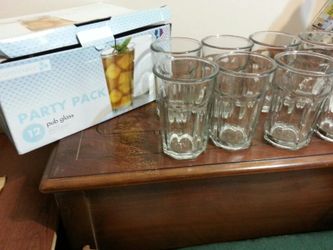 8 New party pack '' pub glass