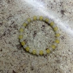 Yellow And White Beaded Bracelet 
