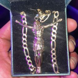 Gold Chain And Charm Set 