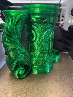 Dice rolling tower mug for D&D