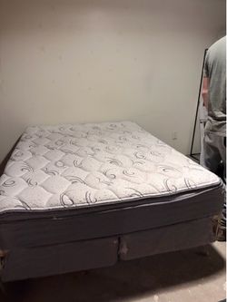 Queen Mattress with Boxsprings and Frame