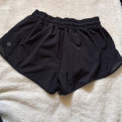 Lululemon Short SIZE 6
