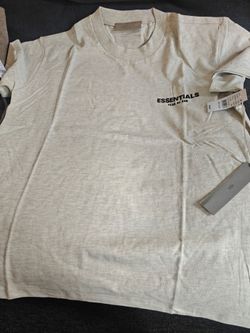 Essentials T-Shirt tallas M, S