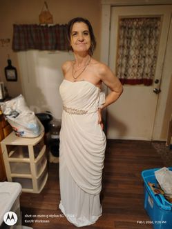 Size 8 wedding gown