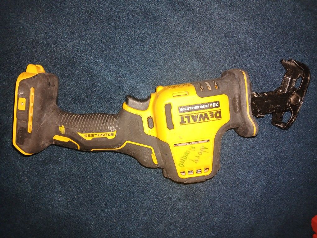 Dewalt Reciprocating Saw