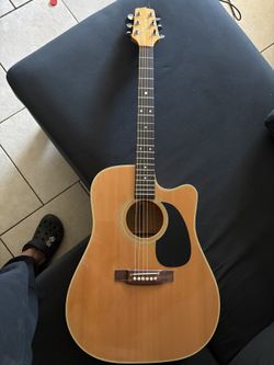 Takamine Acoustic Electric Guitar 
