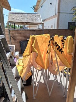 2 Tents 10×10 and 5×5  New! Nuevos!