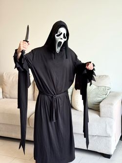 Scream Ghostface Costume – Mask, Robe & Fake Knife