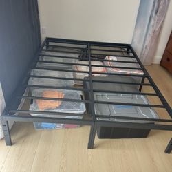 Free queen metal frame