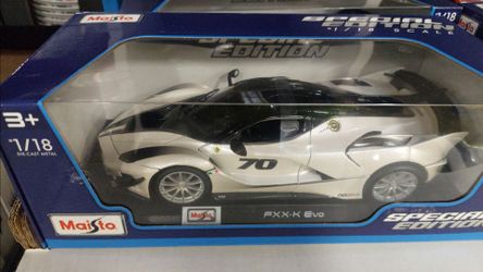 Model cars scale 1/18