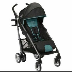 Graco Click Connect Umbrella Stroller . It can be use with Graco Click Car seat 