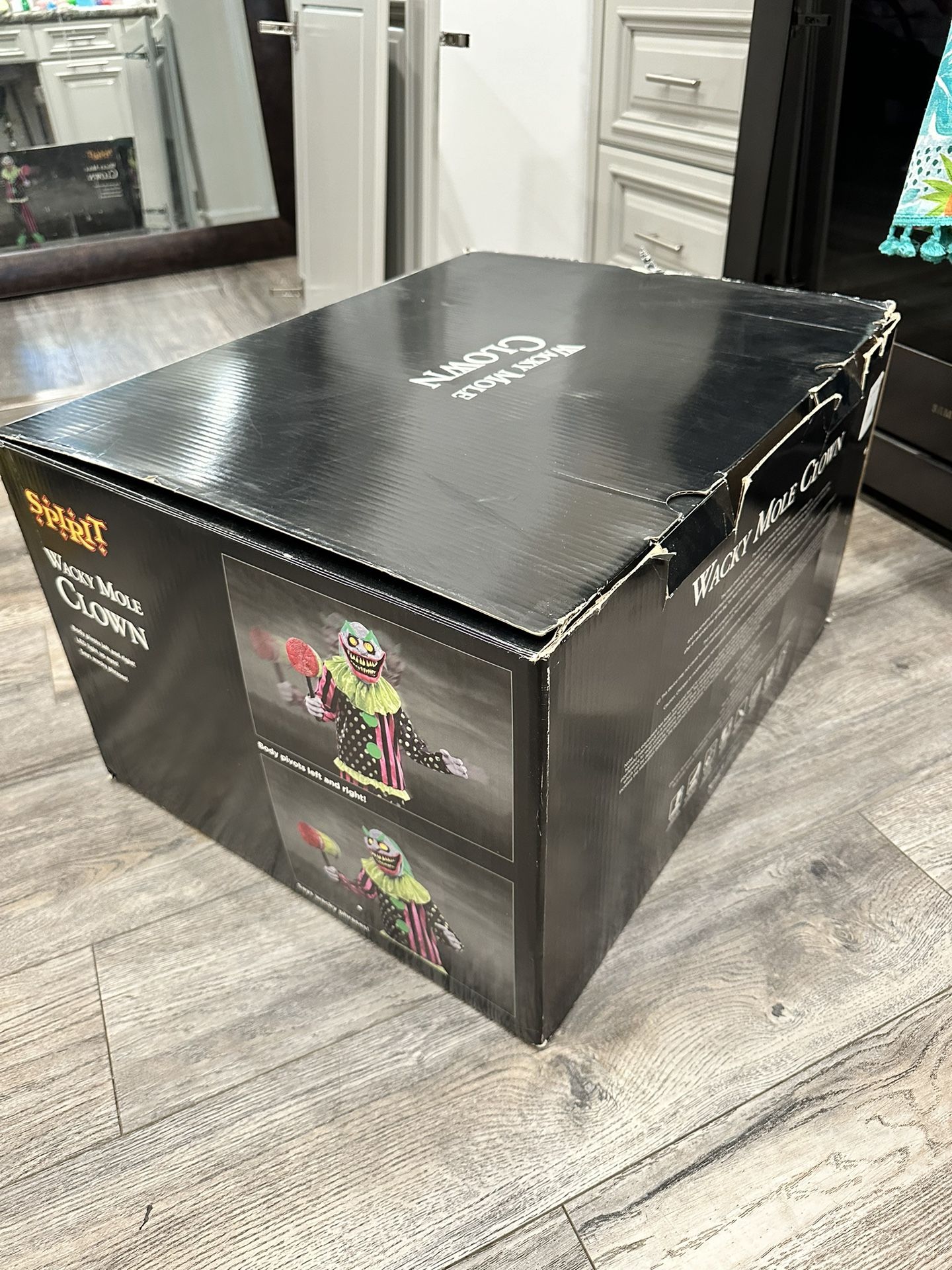 RARE 5.8 Foot Tall Wacky Mole Clown Animatronic For Halloween LED Eyes, Moves, & Has Different Sayings NEW IN BOX