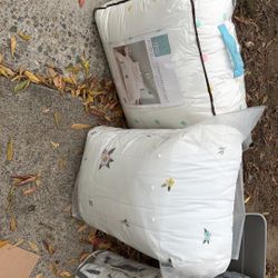 Bedding $10 Each