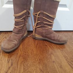 Ugg Catalina Tall Boots Wrap Around Suede Brown Lined Winter Boot size 8