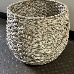 Braided Wicker Laundry Basket