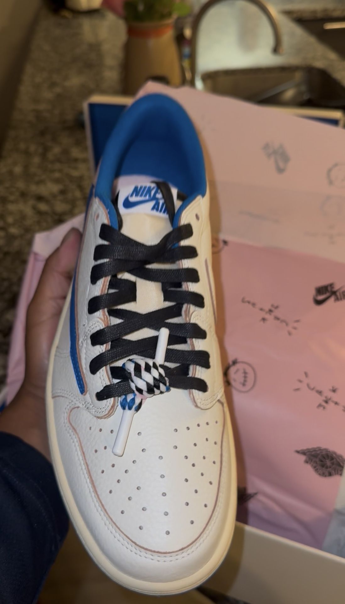 Travis Scott Jordan 1 Retro Low OG SP Size 10