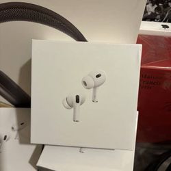AirPod Pros (2nd Generation)