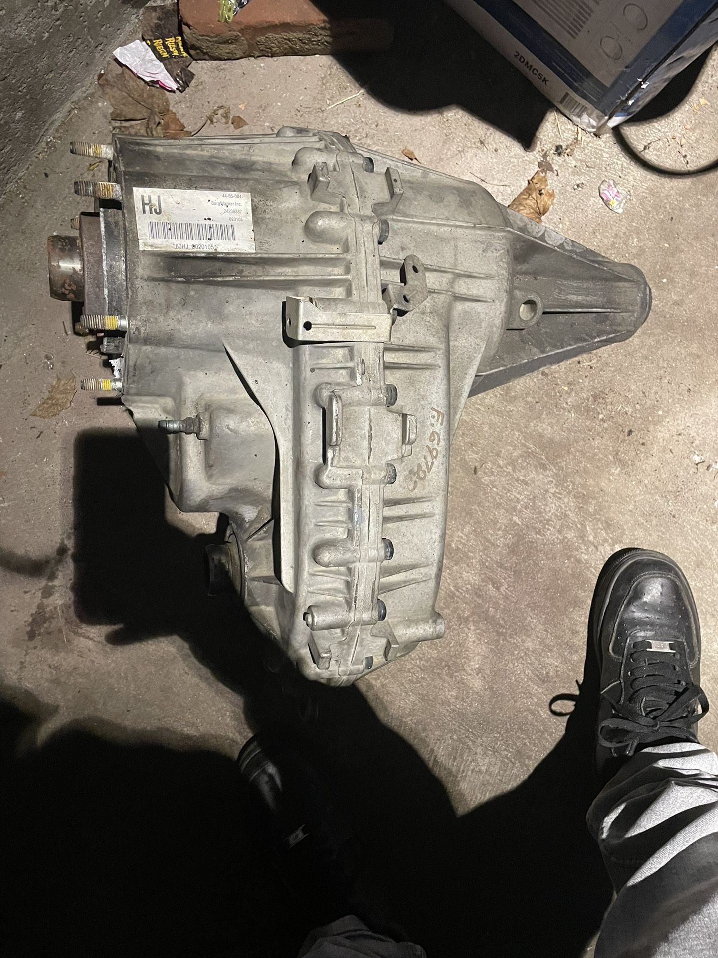 Transfer Case Yukon Denali Cadillac Escalade Ect