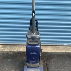Royal UR30085 Pro Series Upright Vacuum Cleaner