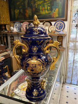 Set of 3 porselana vase antique