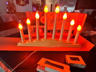 Vintage NOMA 8 light candolier