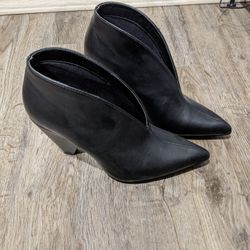 Black Formal Booties, Size ~6.5