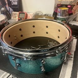 New Birch Sparkle Blue Snare