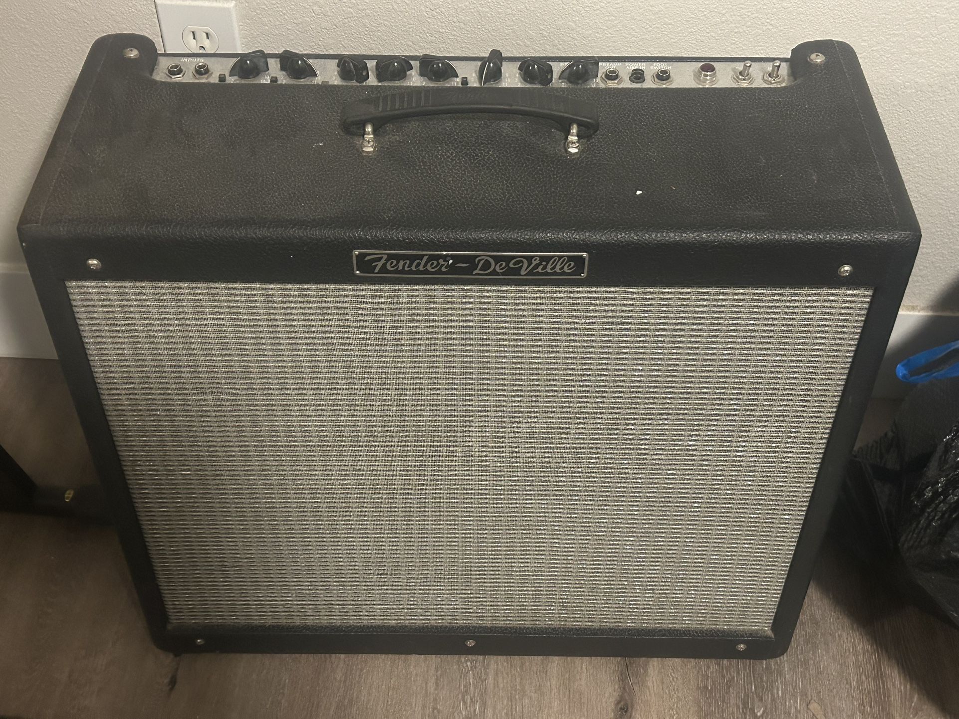 Fender HotRod  Deville Combo  Electric Guitar Tube Amp 