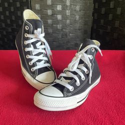 Converse Chuck Taylor All Star Hi | Men 4 / Women 6