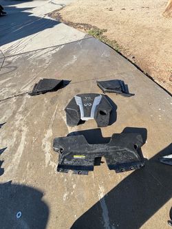 Q50 engine cover