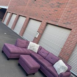 Really Nice Sectional Couch Deliver Available