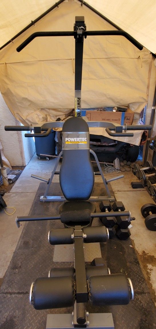 Powertec Leverage Machine With Leg Attachments