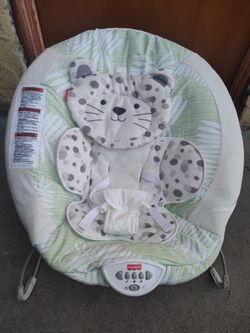 FISHER PRICE MUSICAL BABY BOUNCER