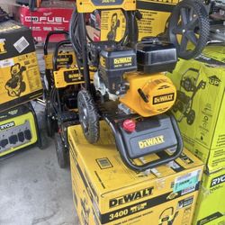 Pressure Washer Dewalt 3400 