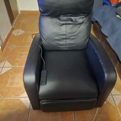 Recliner Messenger Chair 